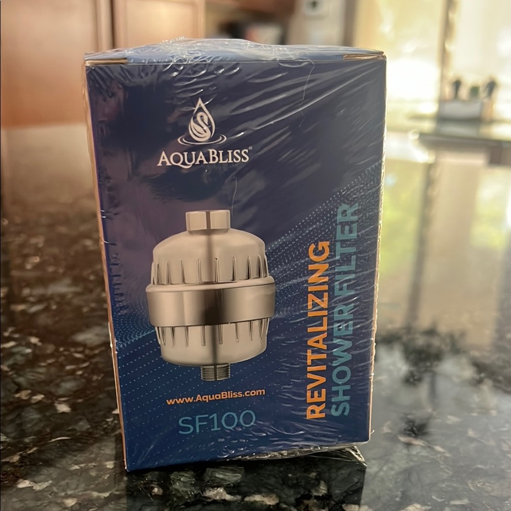 BRAND NEW Silver Shower Filter ($15 off)
